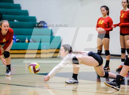 Thumbnail 1 in El Camino Real vs Mammoth (CIF State D5 Regional Semifinal) photogallery.