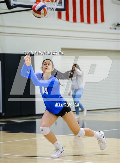Thumbnail 3 in El Camino Real vs Mammoth (CIF State D5 Regional Semifinal) photogallery.