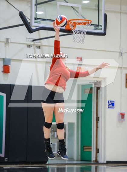 Thumbnail 1 in El Camino Real vs Mammoth (CIF State D5 Regional Semifinal) photogallery.