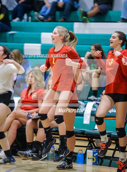Thumbnail 2 in El Camino Real vs Mammoth (CIF State D5 Regional Semifinal) photogallery.