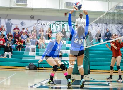 Thumbnail 1 in El Camino Real vs Mammoth (CIF State D5 Regional Semifinal) photogallery.