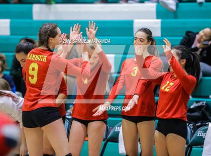 Thumbnail 3 in El Camino Real vs Mammoth (CIF State D5 Regional Semifinal) photogallery.