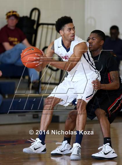 Thumbnail 3 in Maranatha vs. Constitution (Tarkanian Classic) photogallery.