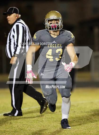 Thumbnail 1 in Independence vs Hillsboro (TSSAA Class 5A Division 1 2nd Round) photogallery.
