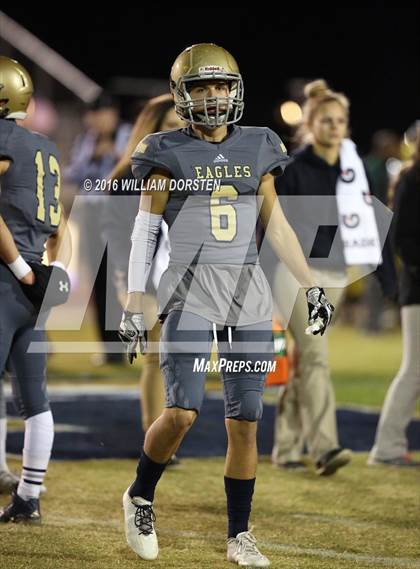 Thumbnail 3 in Independence vs Hillsboro (TSSAA Class 5A Division 1 2nd Round) photogallery.