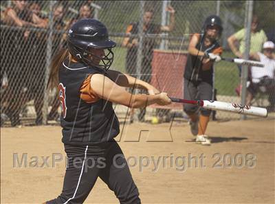 Thumbnail 1 in Central (Fresno) vs. Bella Vista (Folsom Bulldog Classic) photogallery.