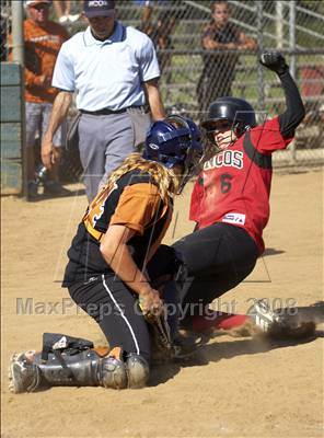 Thumbnail 2 in Central (Fresno) vs. Bella Vista (Folsom Bulldog Classic) photogallery.