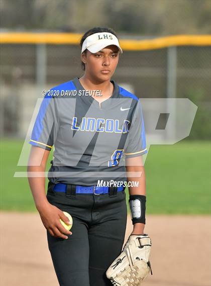 Thumbnail 2 in Lincoln vs. Cosumnes Oaks (Pre-Season T.O.C.) photogallery.