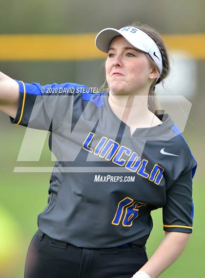Thumbnail 3 in Lincoln vs. Cosumnes Oaks (Pre-Season T.O.C.) photogallery.