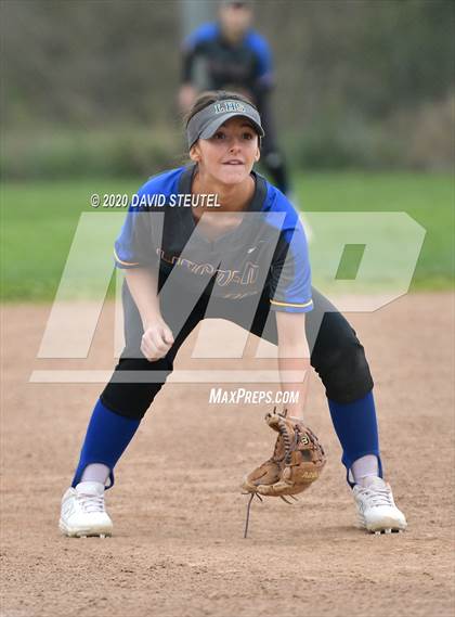 Thumbnail 2 in Lincoln vs. Cosumnes Oaks (Pre-Season T.O.C.) photogallery.