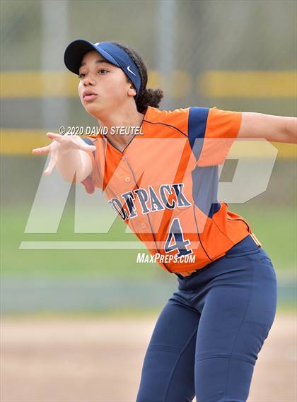 Thumbnail 2 in Lincoln vs. Cosumnes Oaks (Pre-Season T.O.C.) photogallery.