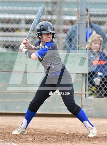 Thumbnail 2 in Lincoln vs. Cosumnes Oaks (Pre-Season T.O.C.) photogallery.