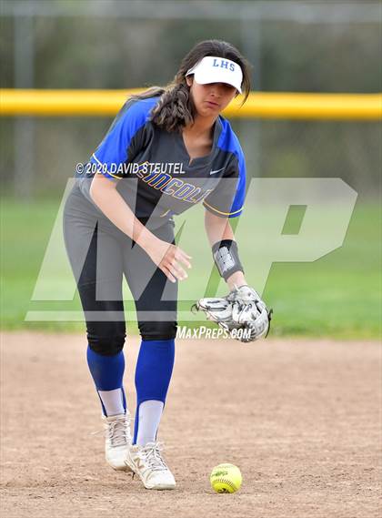 Thumbnail 2 in Lincoln vs. Cosumnes Oaks (Pre-Season T.O.C.) photogallery.