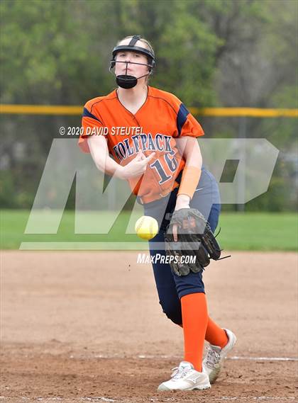 Thumbnail 3 in Lincoln vs. Cosumnes Oaks (Pre-Season T.O.C.) photogallery.
