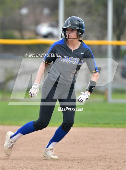 Thumbnail 3 in Lincoln vs. Cosumnes Oaks (Pre-Season T.O.C.) photogallery.