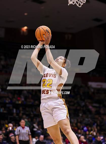 Thumbnail 1 in Clovis vs. Clovis West (CIF CS D1 Championship) photogallery.