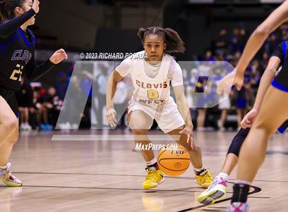 Thumbnail 1 in Clovis vs. Clovis West (CIF CS D1 Championship) photogallery.