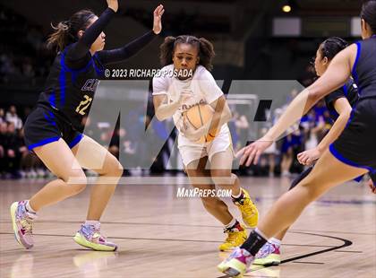 Thumbnail 3 in Clovis vs. Clovis West (CIF CS D1 Championship) photogallery.