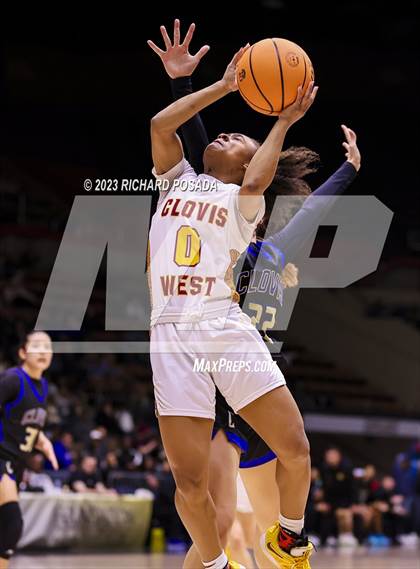 Thumbnail 2 in Clovis vs. Clovis West (CIF CS D1 Championship) photogallery.