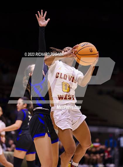 Thumbnail 3 in Clovis vs. Clovis West (CIF CS D1 Championship) photogallery.