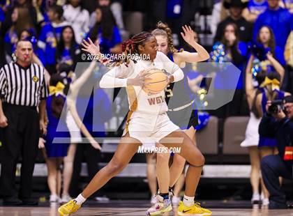 Thumbnail 2 in Clovis vs. Clovis West (CIF CS D1 Championship) photogallery.