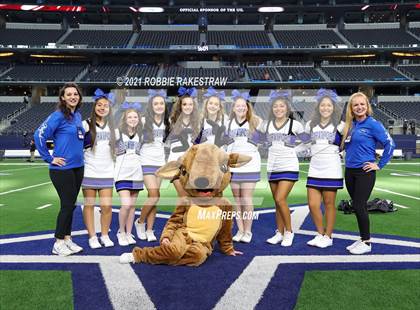 Thumbnail 1 in Stratford vs. Falls City (UIL Football 2A D1 Finals) photogallery.