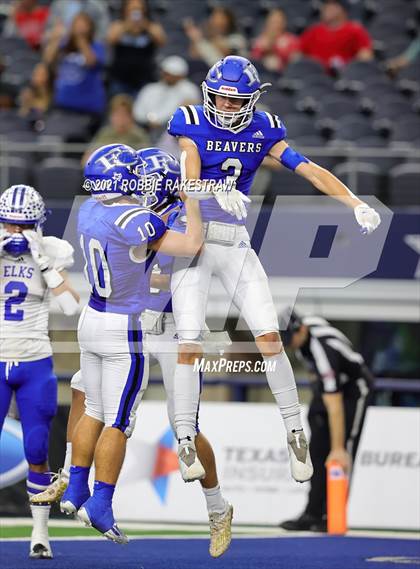 Thumbnail 1 in Stratford vs. Falls City (UIL Football 2A D1 Finals) photogallery.
