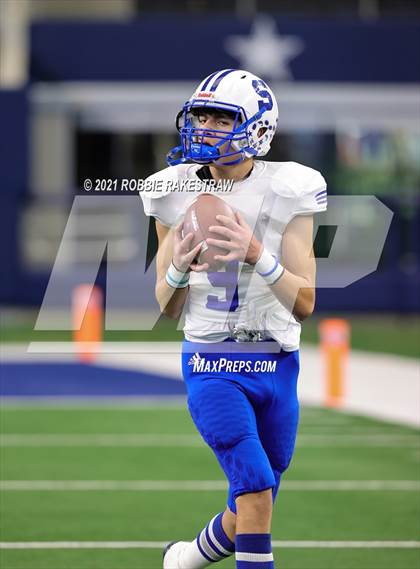 Thumbnail 3 in Stratford vs. Falls City (UIL Football 2A D1 Finals) photogallery.