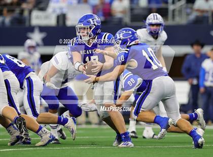 Thumbnail 2 in Stratford vs. Falls City (UIL Football 2A D1 Finals) photogallery.
