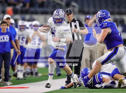 Thumbnail 2 in Stratford vs. Falls City (UIL Football 2A D1 Finals) photogallery.