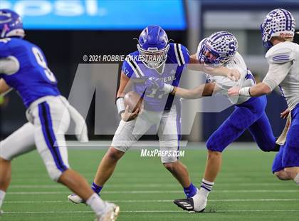 Thumbnail 2 in Stratford vs. Falls City (UIL Football 2A D1 Finals) photogallery.
