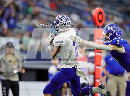 Thumbnail 3 in Stratford vs. Falls City (UIL Football 2A D1 Finals) photogallery.