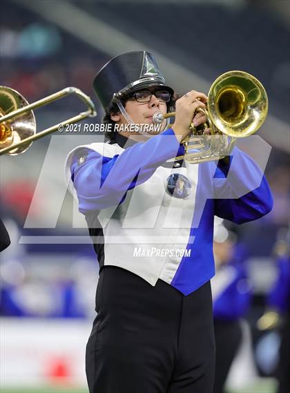 Thumbnail 2 in Stratford vs. Falls City (UIL Football 2A D1 Finals) photogallery.