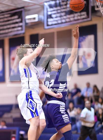 Thumbnail 3 in New Braunfels vs Smithson Valley photogallery.