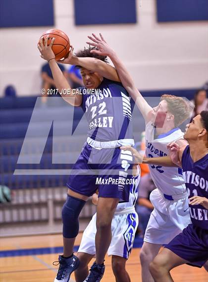 Thumbnail 3 in New Braunfels vs Smithson Valley photogallery.