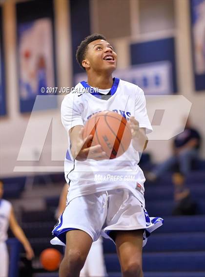 Thumbnail 3 in New Braunfels vs Smithson Valley photogallery.
