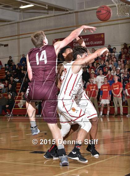 Thumbnail 1 in St. Paul (Canada) @ Jesuit (Father Barry Christmas Classic) photogallery.