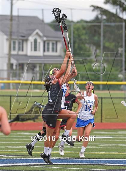 Thumbnail 3 in Old Lyme vs. Canton (CIAC Class S Semifinal) photogallery.