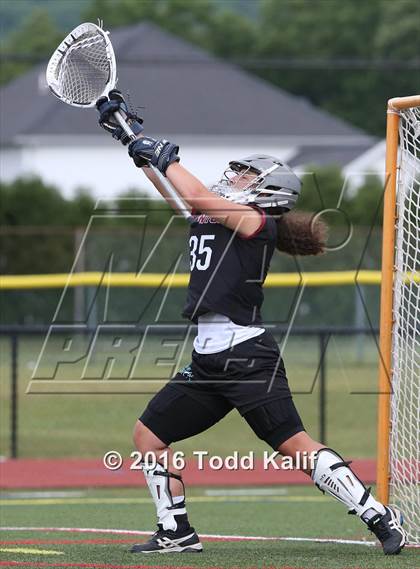 Thumbnail 1 in Old Lyme vs. Canton (CIAC Class S Semifinal) photogallery.