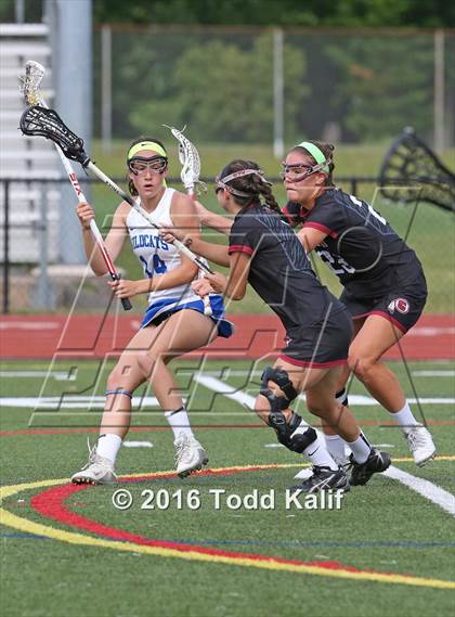 Thumbnail 1 in Old Lyme vs. Canton (CIAC Class S Semifinal) photogallery.