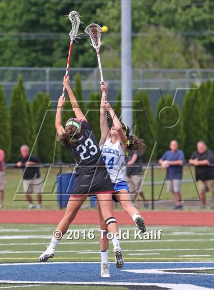 Thumbnail 1 in Old Lyme vs. Canton (CIAC Class S Semifinal) photogallery.