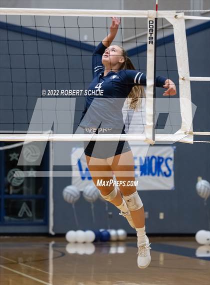 Thumbnail 2 in Rio Americano @ Vista del Lago photogallery.