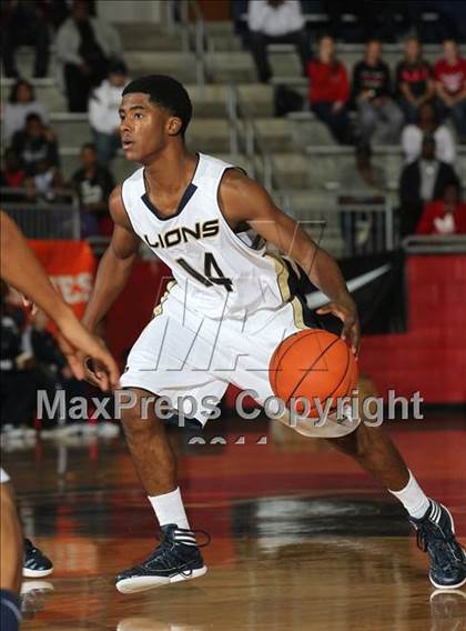 Thumbnail 3 in Grace Prep vs. Wheeler (Thanksgiving Hoofest) photogallery.