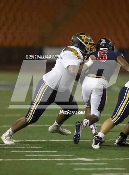 Thumbnail 1 in St. Louis vs. Punahou photogallery.
