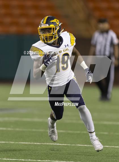 Thumbnail 1 in St. Louis vs. Punahou photogallery.