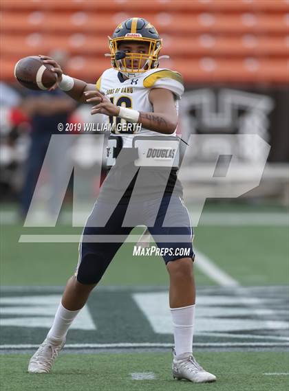 Thumbnail 1 in St. Louis vs. Punahou photogallery.