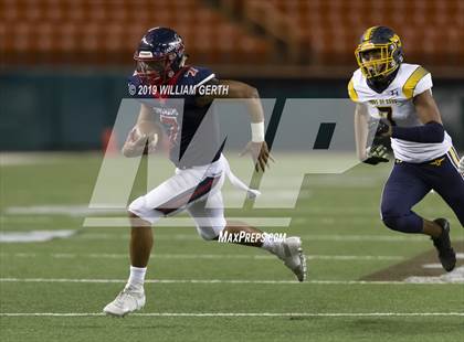 Thumbnail 1 in St. Louis vs. Punahou photogallery.