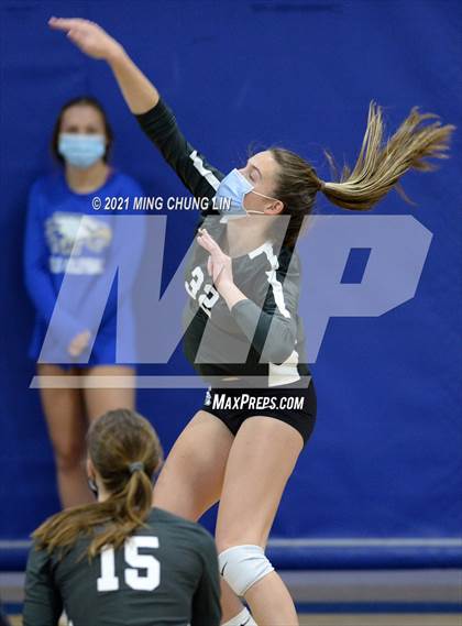 Thumbnail 1 in JSerra Catholic @ Santa Margarita photogallery.