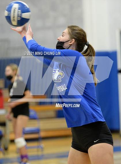 Thumbnail 1 in JSerra Catholic @ Santa Margarita photogallery.