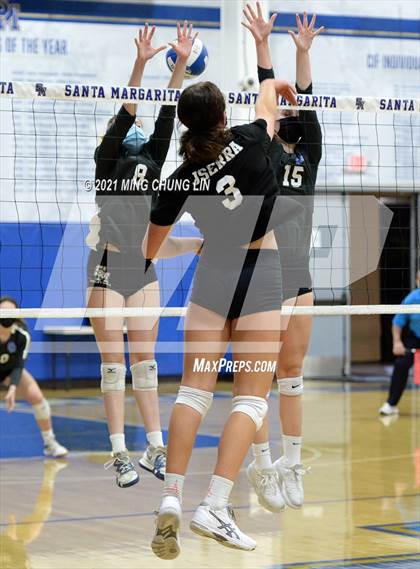 Thumbnail 2 in JSerra Catholic @ Santa Margarita photogallery.